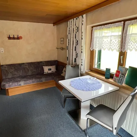 Haus Ritter 286 *